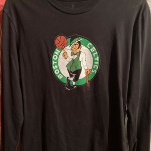 Boston Celtics Kyrie Irving Long sleeveYouth XL Extra Large Shirt Kids Black 11